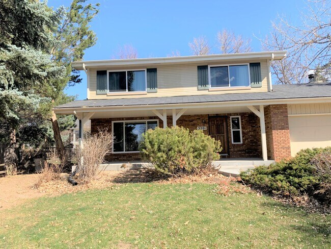 Foto del edificio - 3201 Wedgewood Ct
