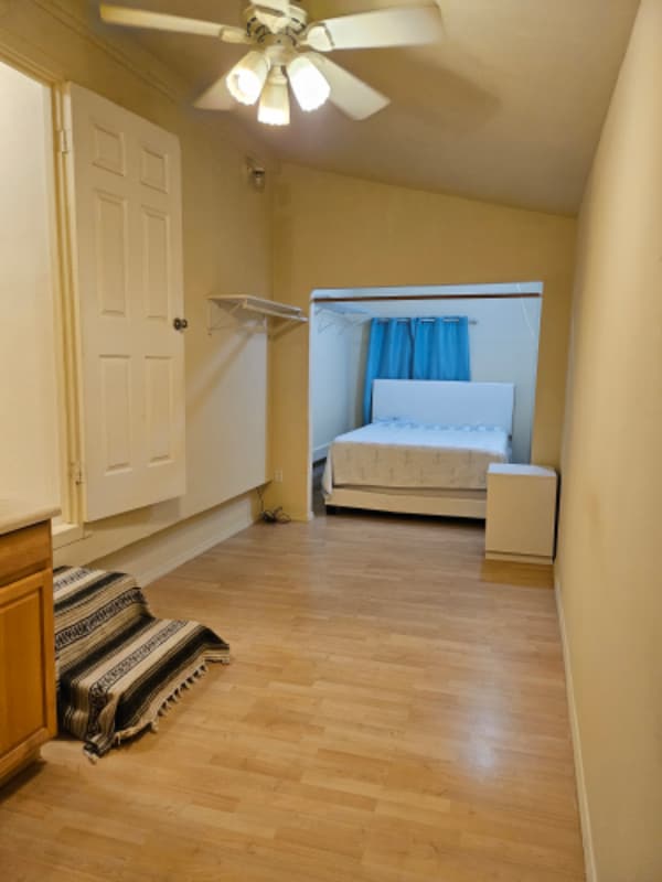 Building Photo - 5150 Kupele Pl