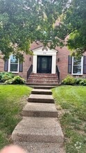 Building Photo - 6718 Deep Creek Dr
