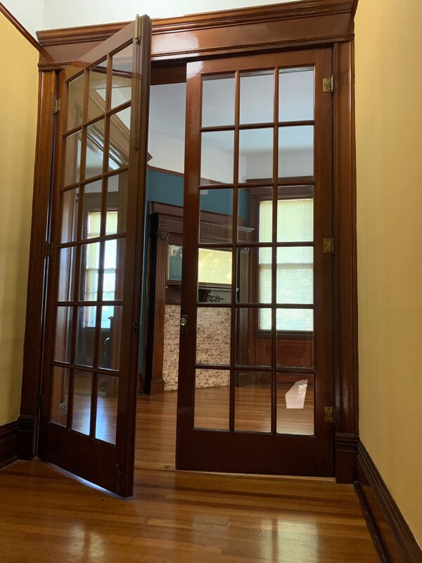 Foto del edificio - 1702 S Spring St