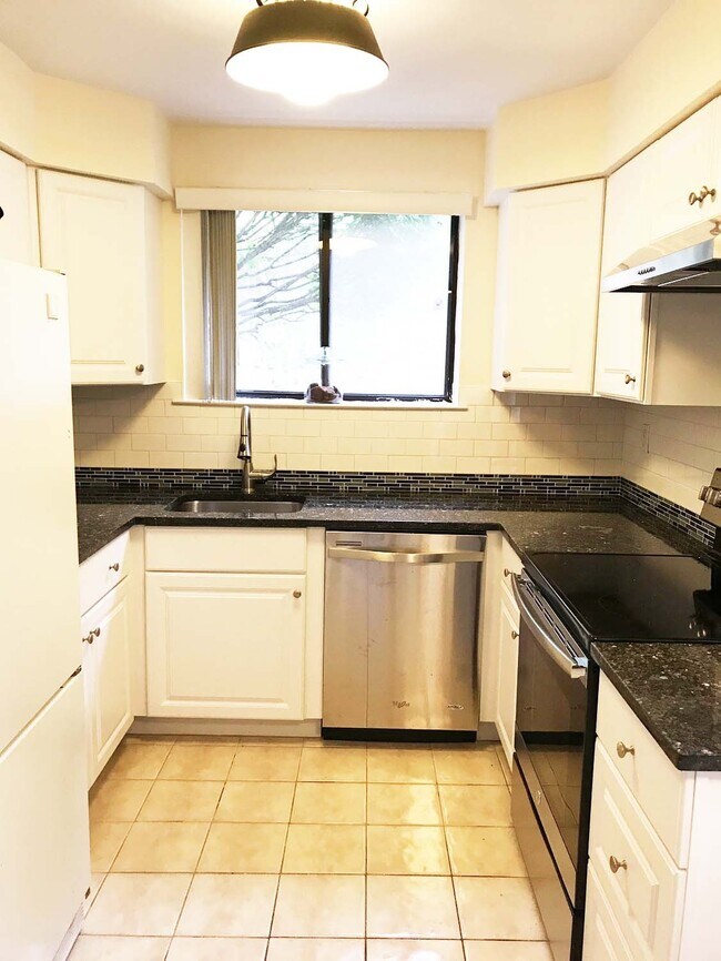 Cocina - 1 Briarcliff Dr S