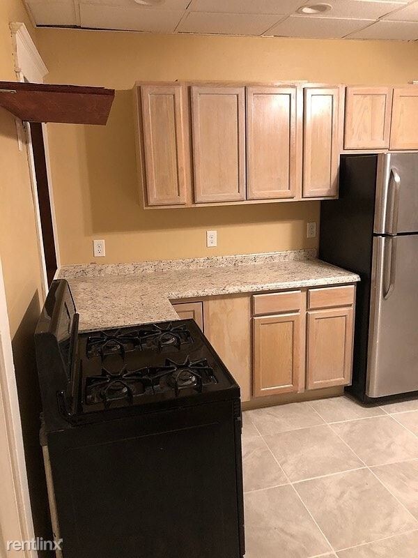 Foto principal - 233 Farnsworth Ave