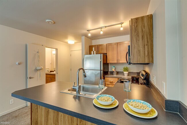 Building Photo - 1 br, 1 bath Apartment - West Village  1 Bath