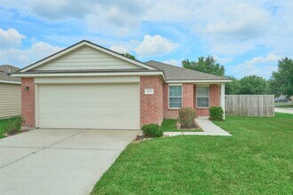 Building Photo - 4243 Medina River Loop