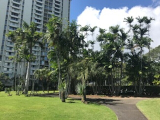 Foto del edificio - Queen Emma Gardens #P-438
