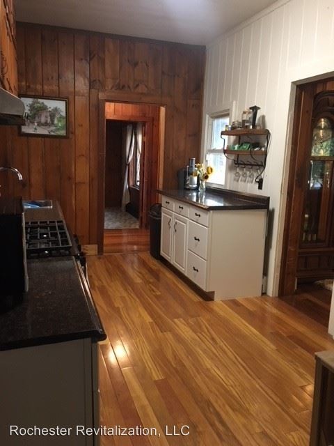 Building Photo - 4 br, 2.5 bath House - 2178 West Henrietta Rd