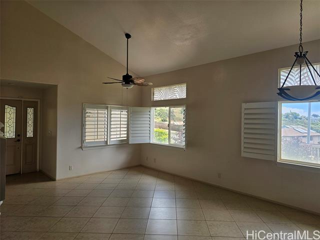 Foto del edificio - 92-6002-6002 Makeke St