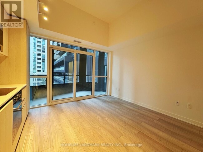 Building Photo - 110 Broadway Ave