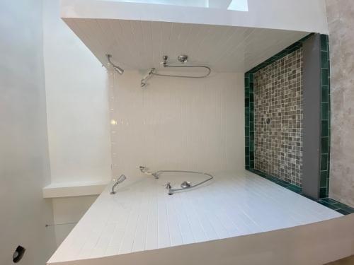 Building Photo - 2 bedroom in Somerville MA