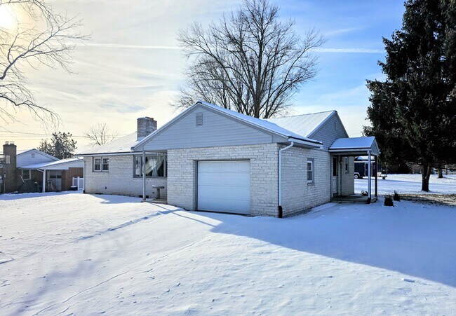 Foto del edificio - 13 Frederick Ave
