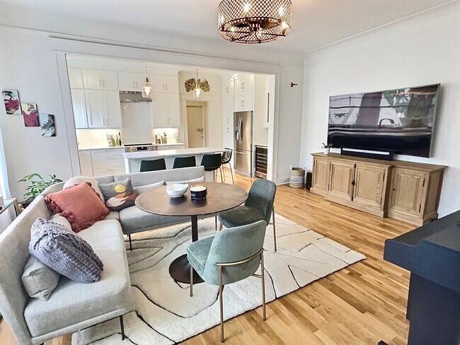 Foto del edificio - 301 10th St NE