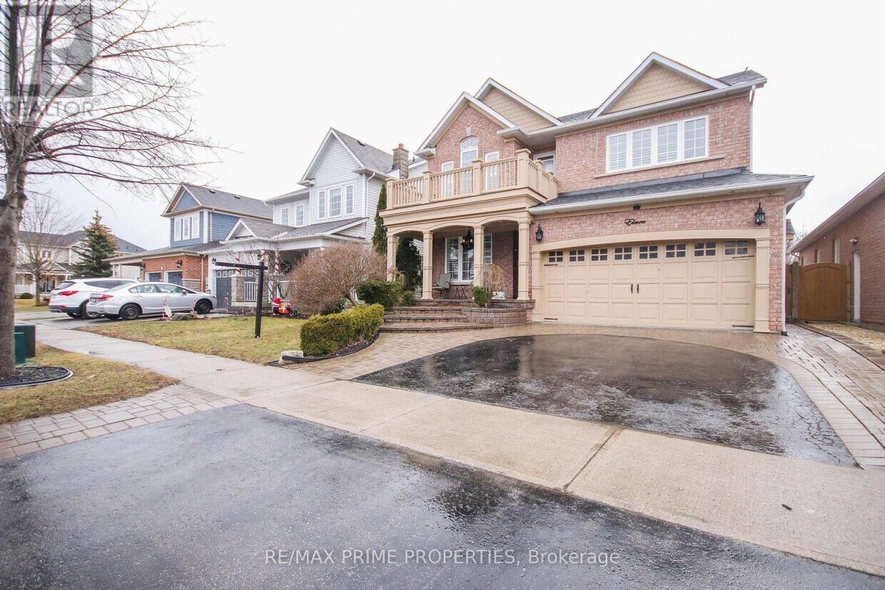 Photo principale - 11 Joshua Blvd