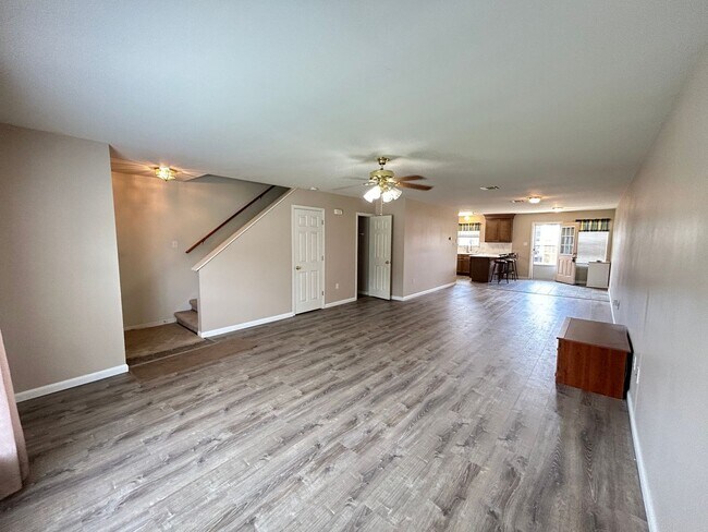 Foto del edificio - Spacious 2BR Town house in Houma