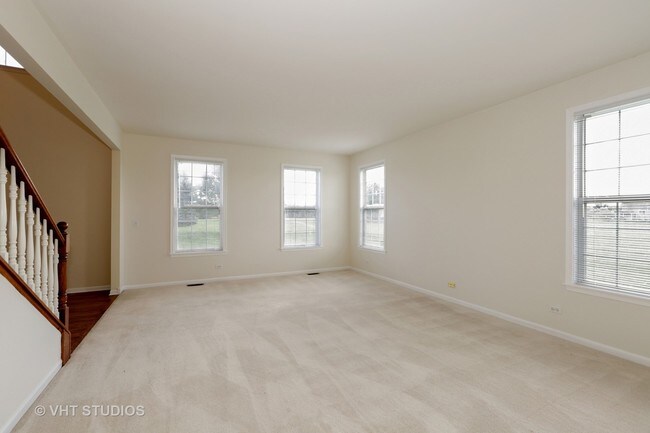 Building Photo - 705 Goodman Ct