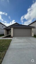 Building Photo - 16851 Sangiovese Dr