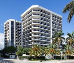 Building Photo - 1617 N Flagler Dr