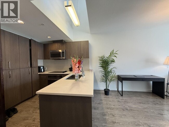 Photo du bâtiment - 5981 Gray Ave