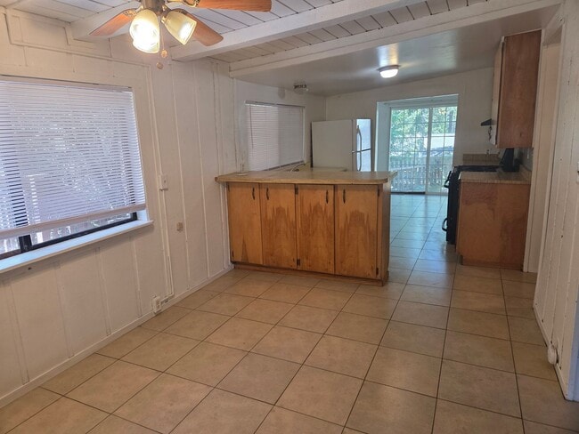 Building Photo - Charming 1 Bedroom, 1 Bathroom Unit in Twain Harte, CA
