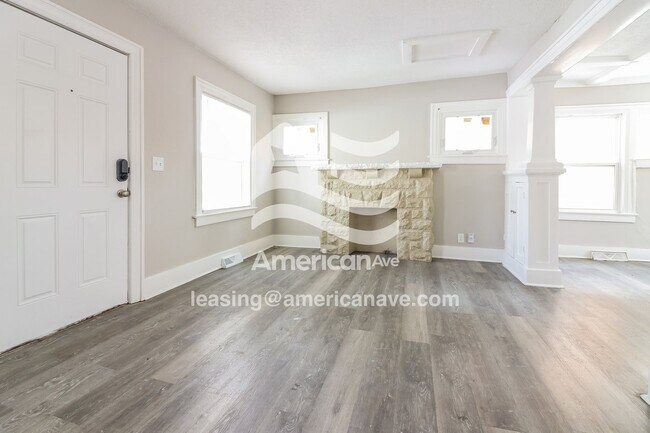 Building Photo - 3606 Bales Ave