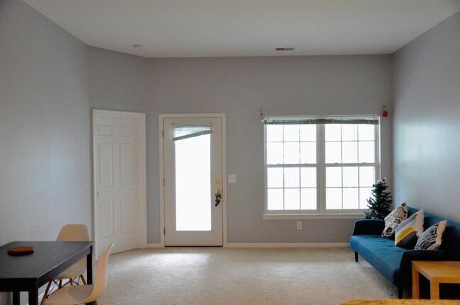 Foto del edificio - 2660 S Knightsbridge Cir