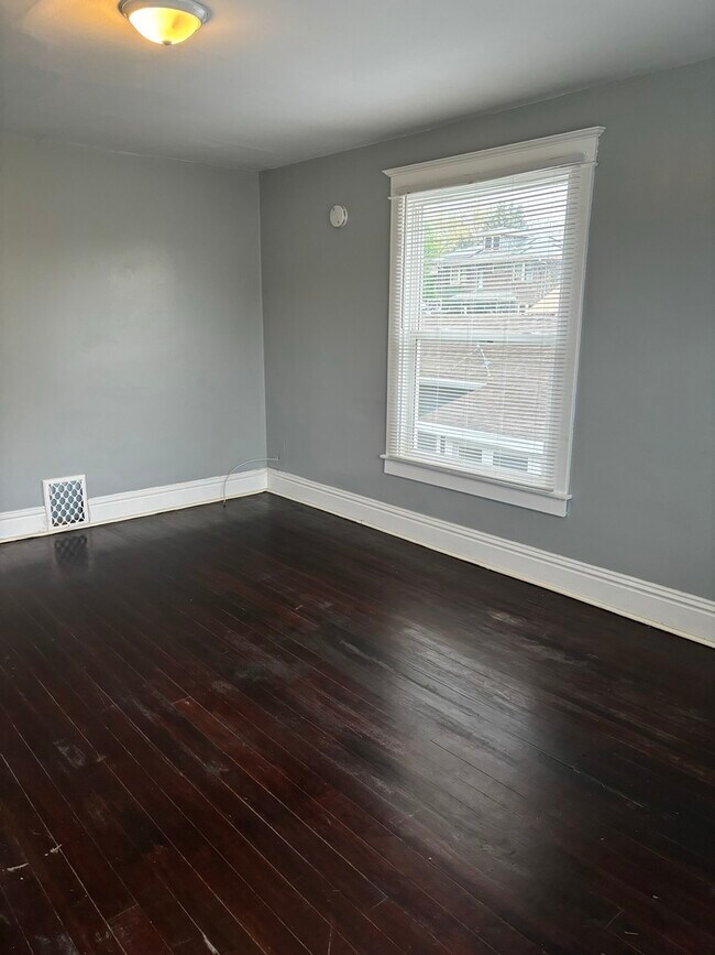 Foto del edificio - 621 Gooding St