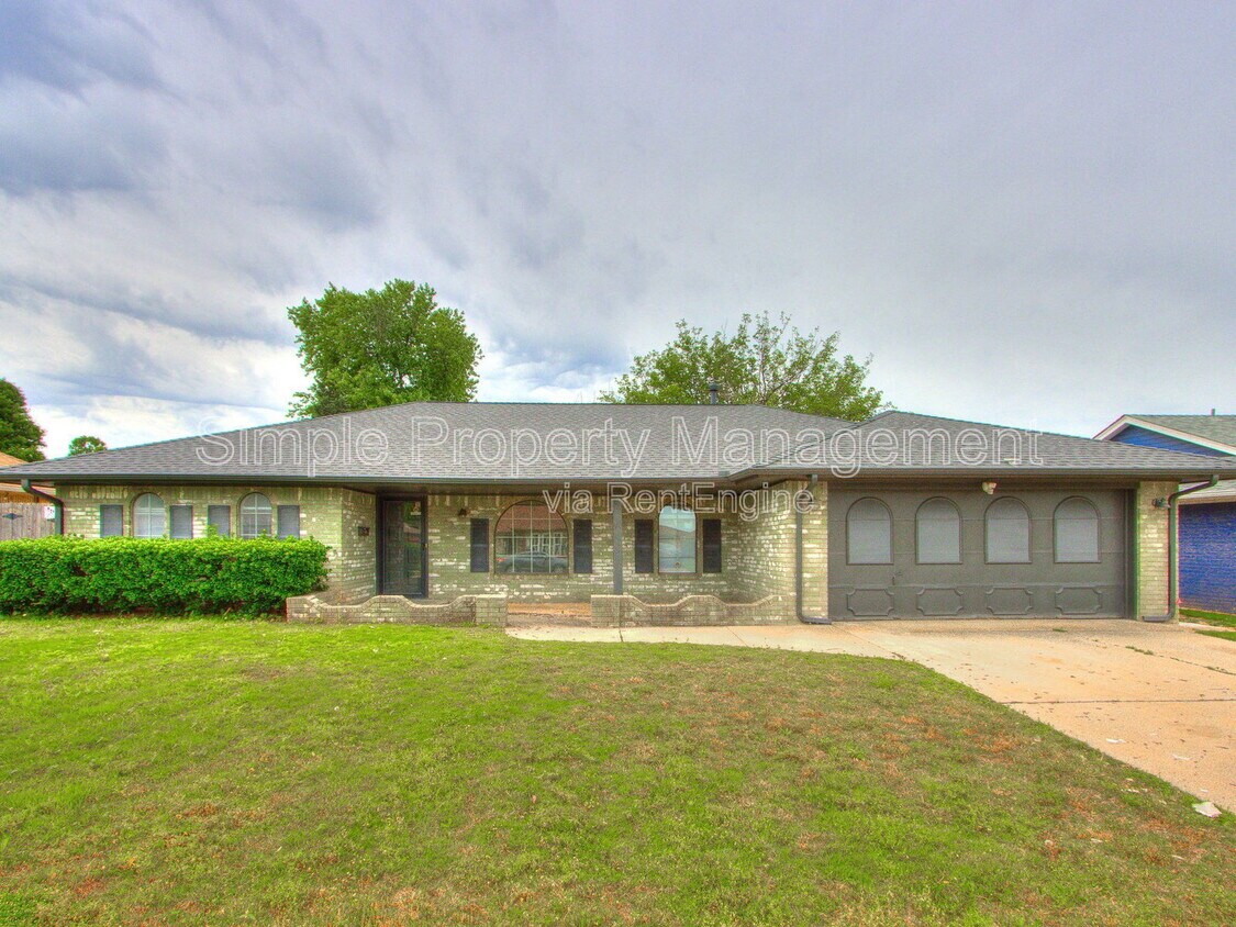 Primary Photo - 5816 NW 90th St