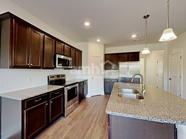 Foto del edificio - 412 Bluewater Dr