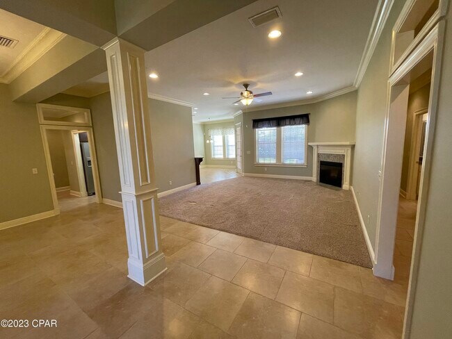 Foto del edificio - 3007 Osprey Cir