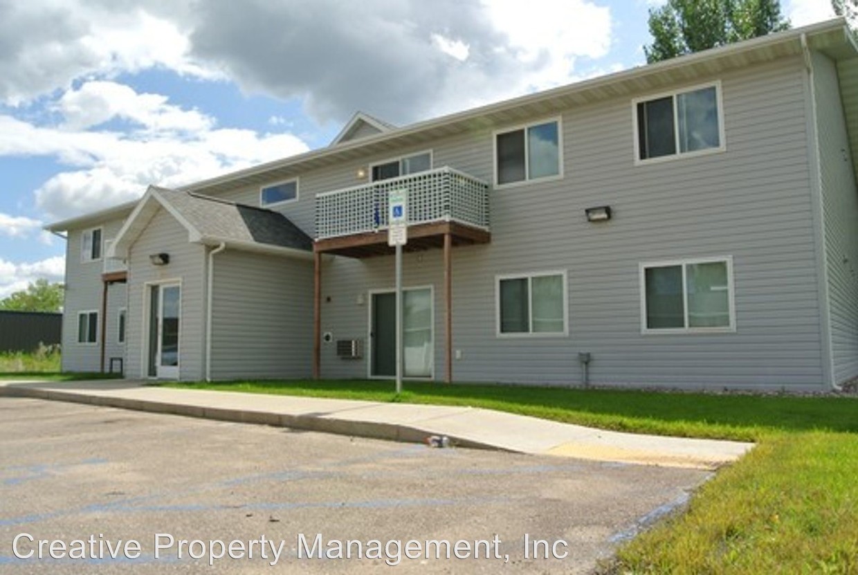 Foto principal - 825 43rd St SE