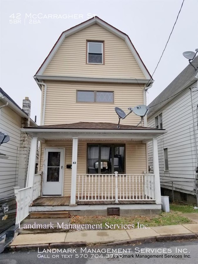 Primary Photo - 42 McCarragher St
