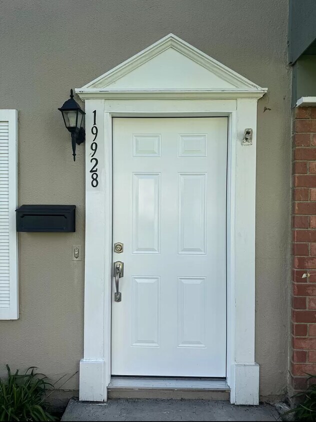 Foto principal - 19928 Keswick Ln