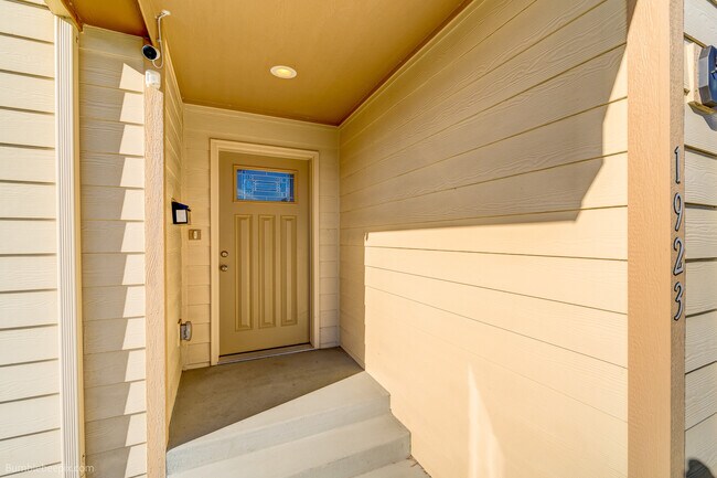 Foto del edificio - 1923 N Nelson St