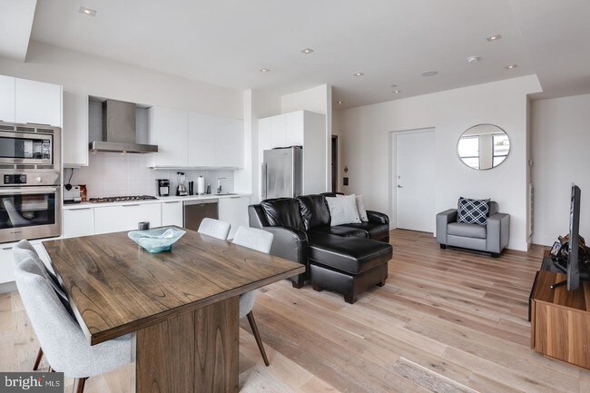 Foto del edificio - 240 N 2nd St