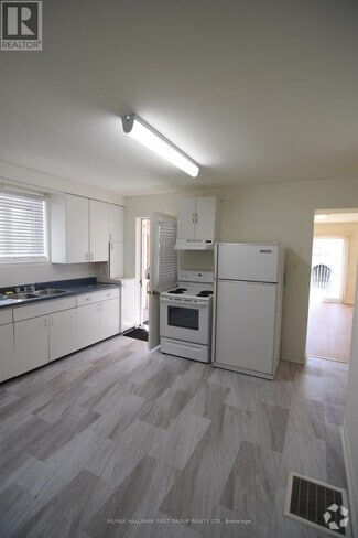 Building Photo - 509 Parnell St