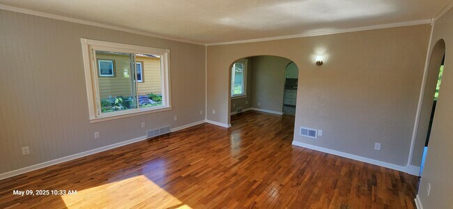 Foto del edificio - Beautiful updated home in desirable Perry, KS