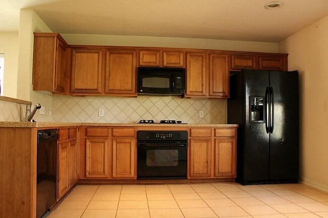 Building Photo - 13006 Fenland Field Ln