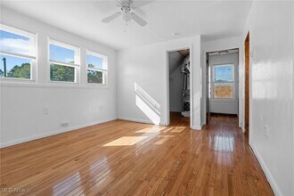 Building Photo - 4571 W 157th St