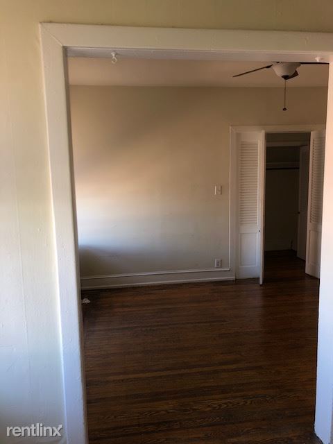 Building Photo - Studio, 1 bath  - 834 Pine Street Unit-4B