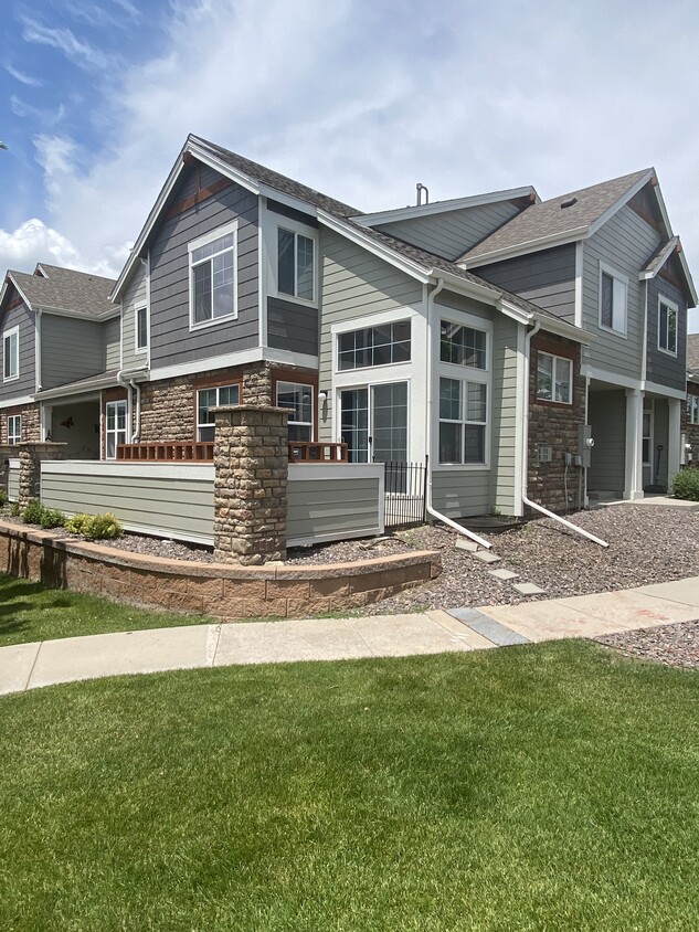 Foto principal - 12824 Jasmine St