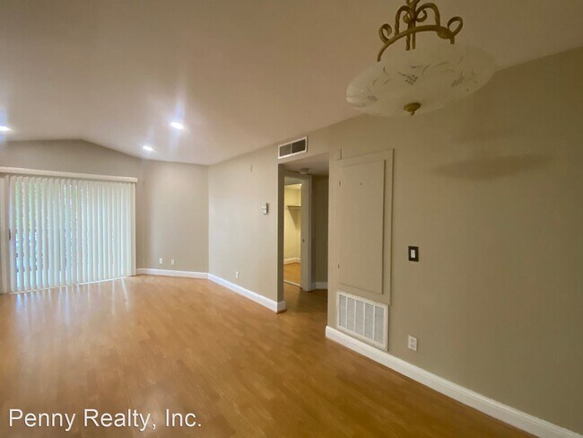 Foto del edificio - 1 br, 1 bath House - 3635 Grove St. #268