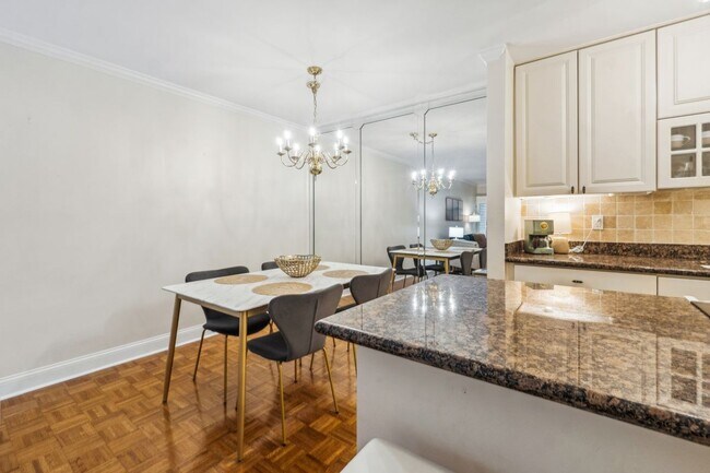 Foto del edificio - 3325 Bayshore Blvd