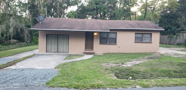 Foto del edificio - 822 Shayne St