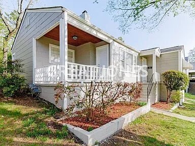 Building Photo - 8329 8th Ave S