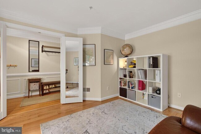 Foto del edificio - 8814 Hunting Lodge Ct