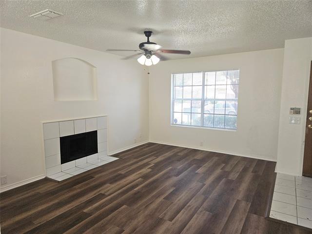 Foto del edificio - 3105 Stonewall Ln
