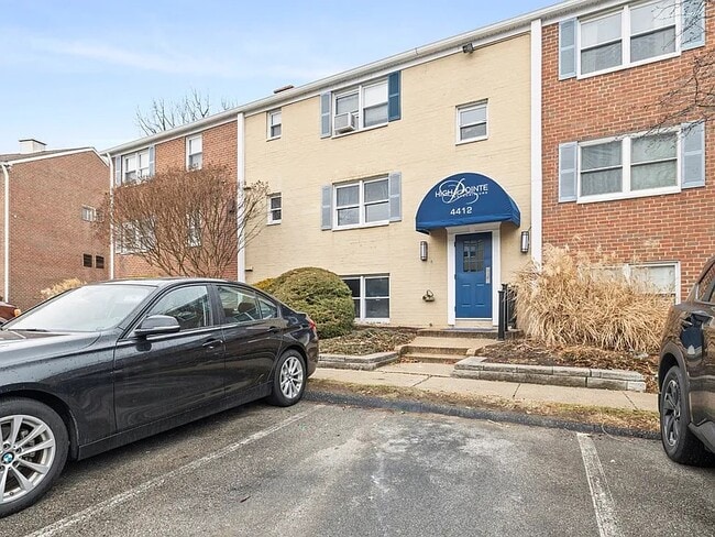 Building Photo - 4412 Falls Bridge Dr