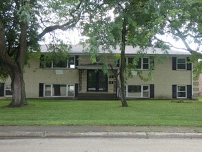 Building Photo - 241 S Small Ave
