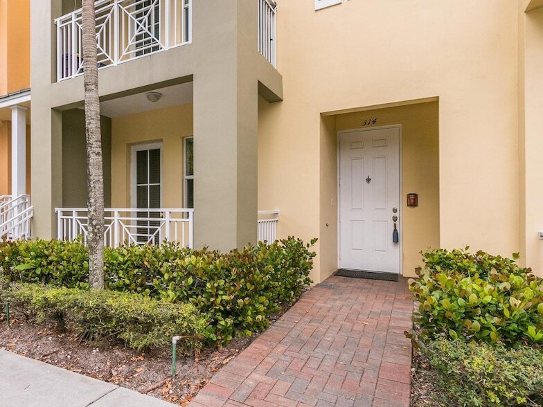 Foto principal - 314 SW 14th Ave