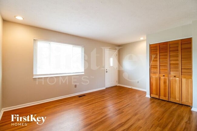 Building Photo - 1294 Anthony Ln