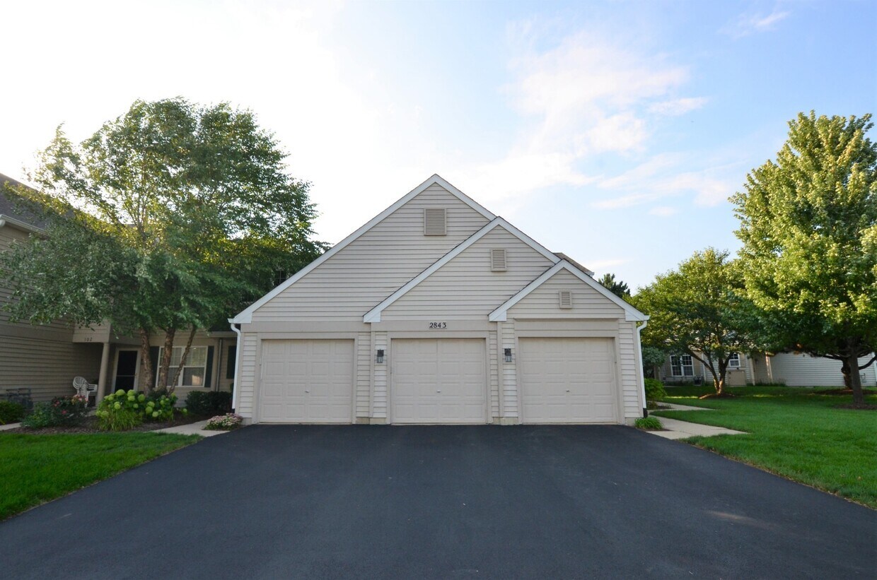 Foto principal - 2843 Rutland Cir